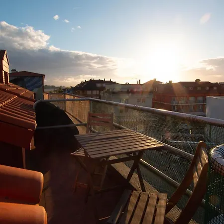 Apartamento Vistamar Apartment *